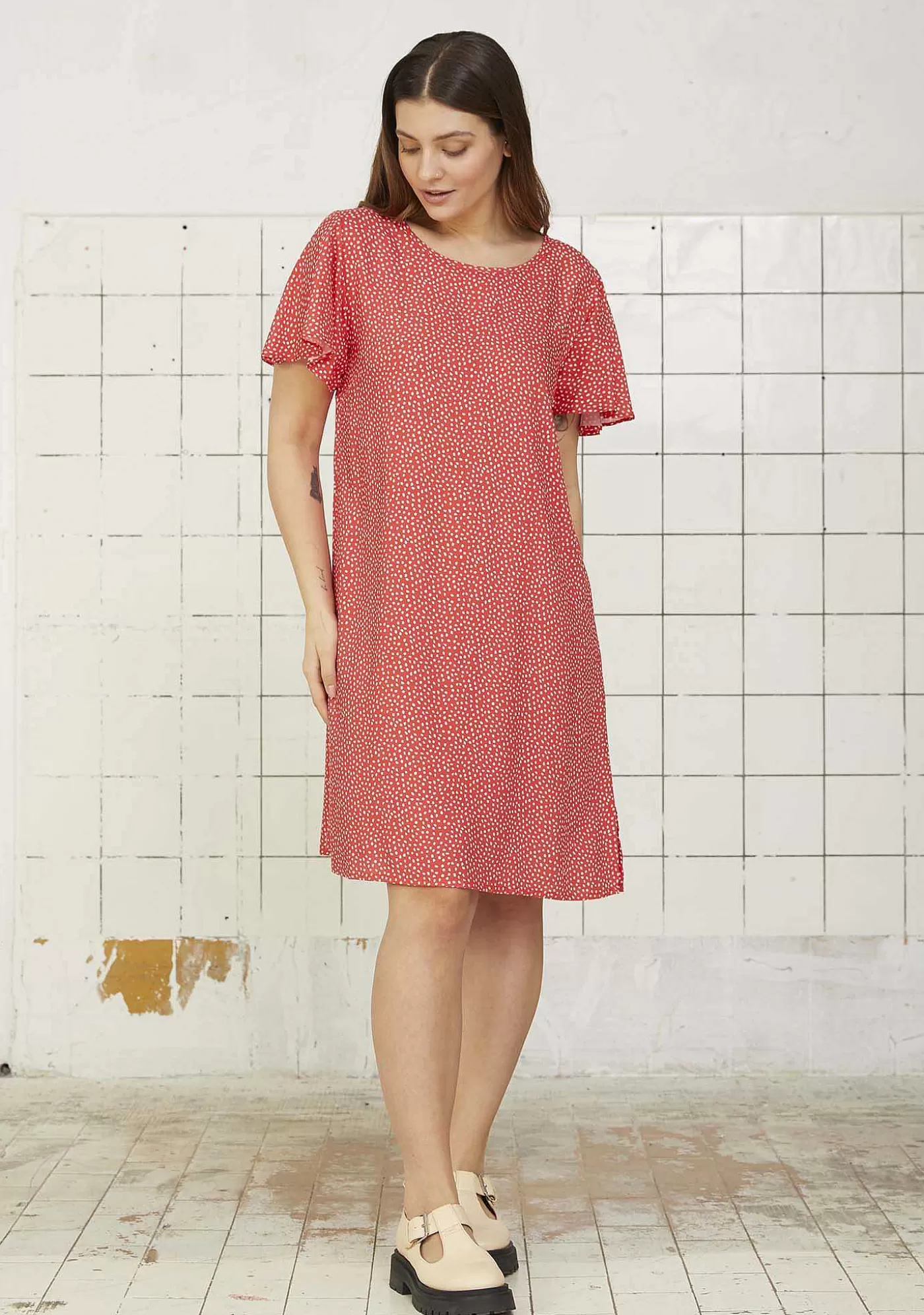 Best Sale Chantal S/S Klanning - Hibiscus/White Dot Kvinnor Klänningar