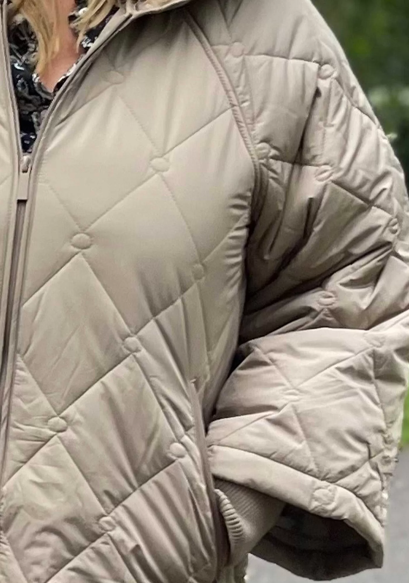 Outlet Diddi Maxi Coat - Dark Sand Kvinnor Jackor