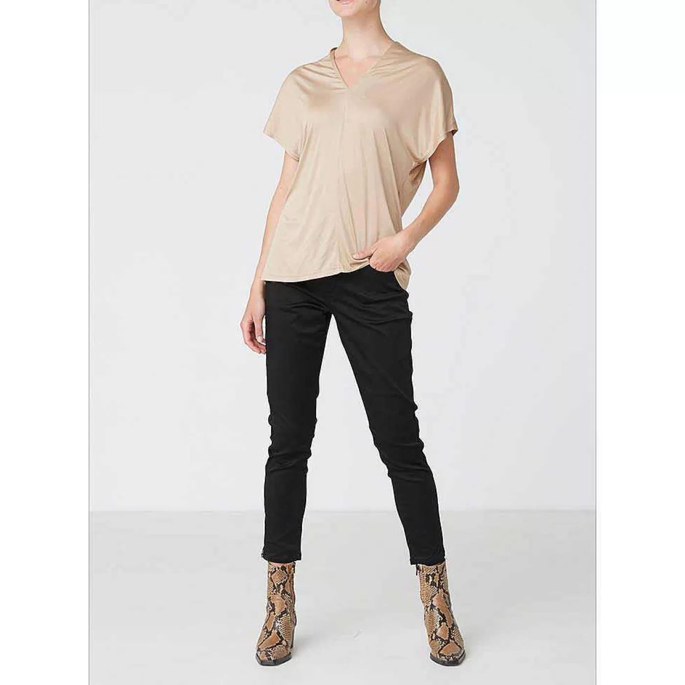 Shop Henny T-Shirt - Golden Kvinnor T-Shirtor Och Topp