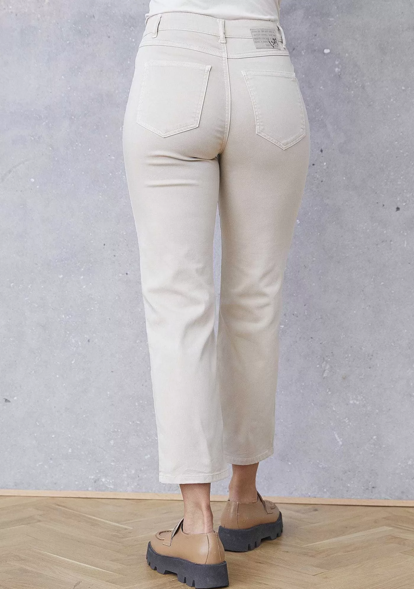 Clearance Straight Pant - Sand Kvinnor Chinos
