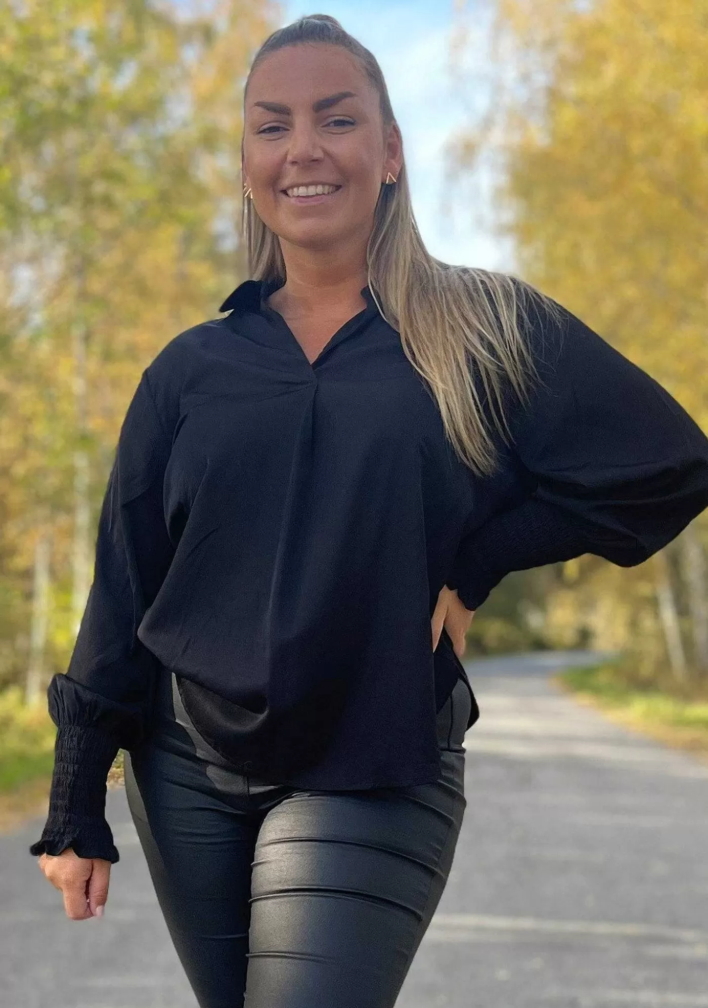 Cheap Konnie Ny Blus - Svart Kvinnor Blusar Och Skjortor