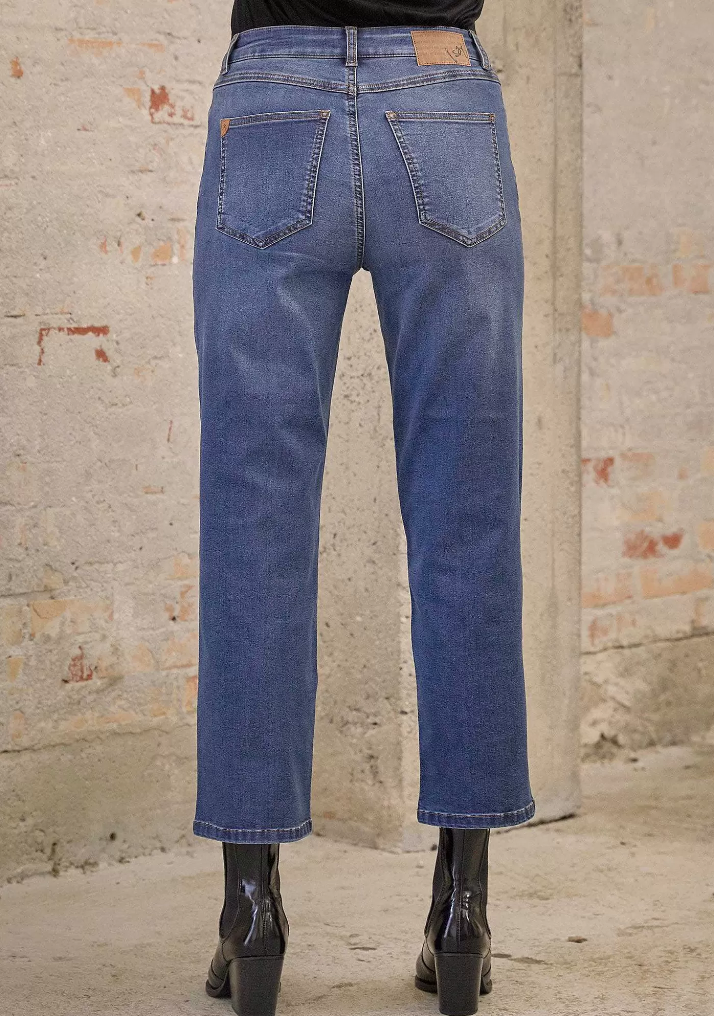 Clearance Lido Straight Jeans - Blue Wash Denim Kvinnor Jeans