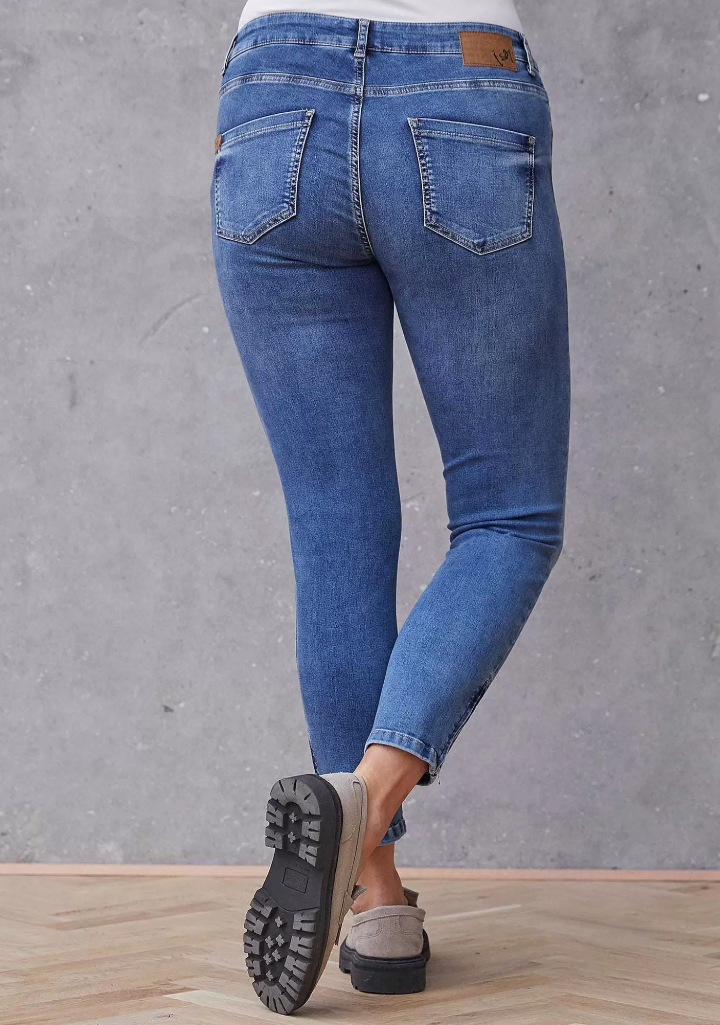 Hot Lido Zip Jeans - Ljusbla Denim Kvinnor Jeans