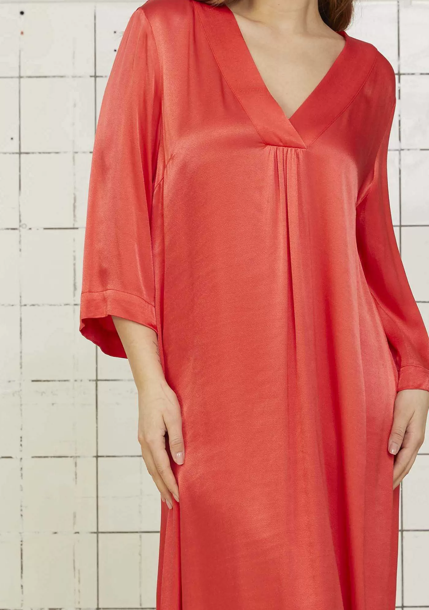 Best Sale Mirra Klanning - Hibiscus Kvinnor Klänningar