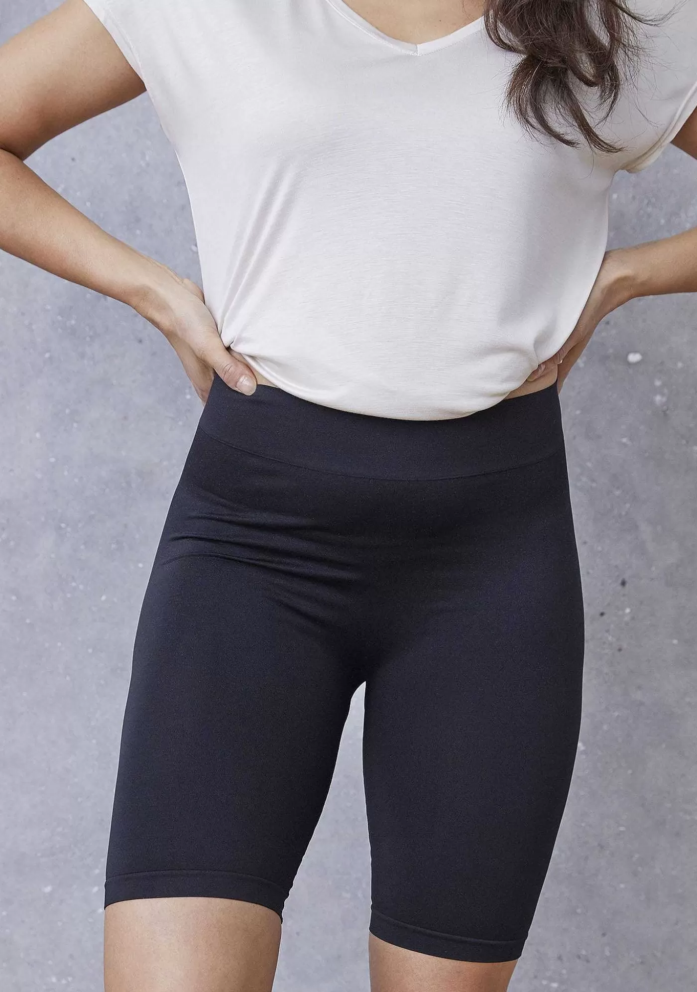 Cheap Nilla Short Legging - Svart Kvinnor Nilla