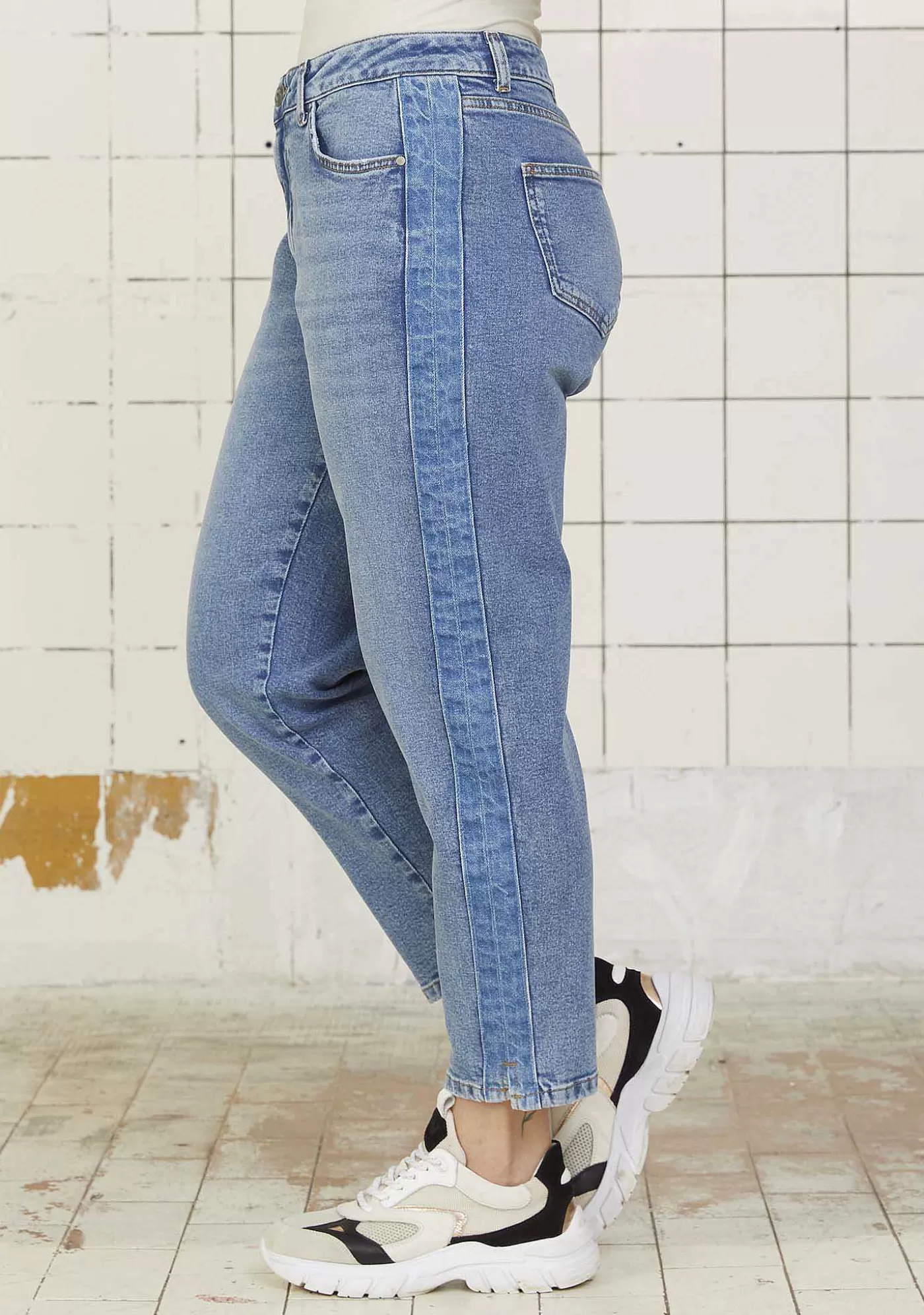 Best Sale Palermo New Jeans - Tvafargad Denim Kvinnor Jeans