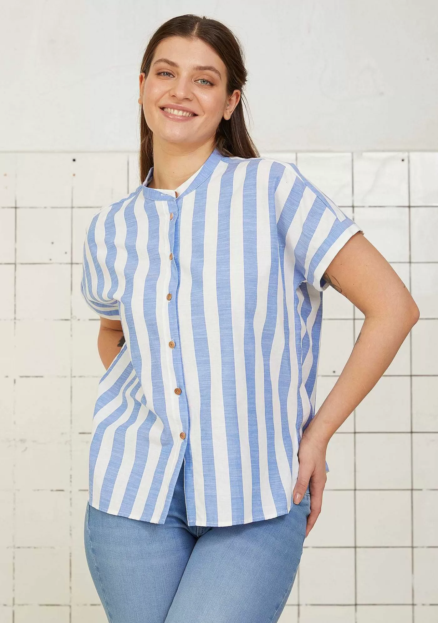 Store Vita Striped Shirt - Skyblue Stripe Kvinnor Blusar Och Skjortor